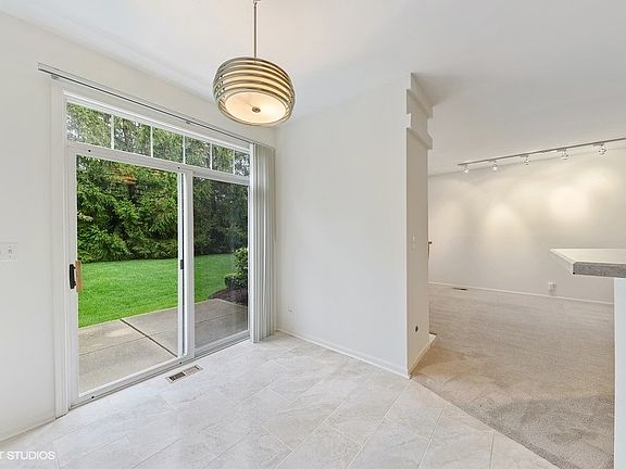 4th image of 456 E Pine Lake Cir