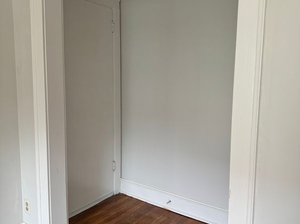 58-60 Stonington St FLOOR 1