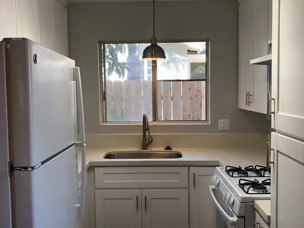 4054, 4054 Highland Ave APT 4, San Diego, CA 92105