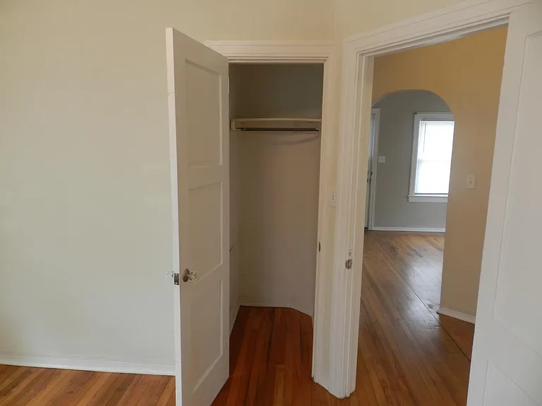 219 15th Ave N #219.5 — Photo 12