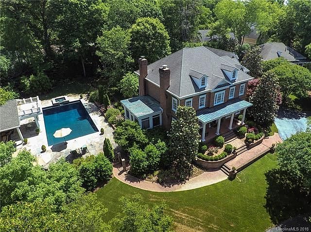 1st image of 1922 Wild Holly Ln