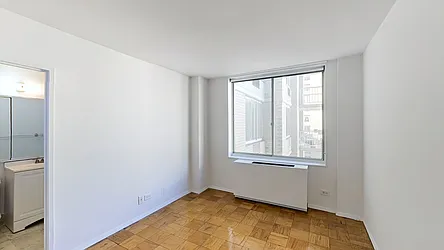 Rented by Plaza Real Estate Group