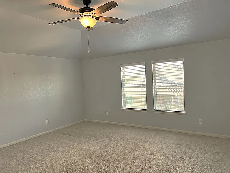 15631 Marble Bluff Ln — Photo 18