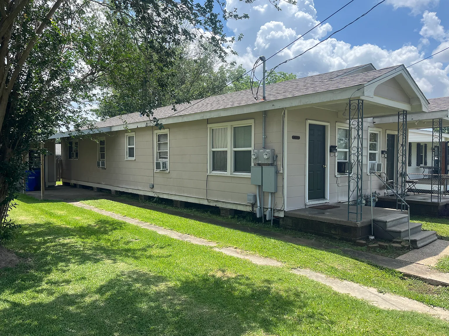 1829 Badt Ave — Photo 2