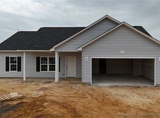 255 Orchard Ln, Parkton, NC 28371