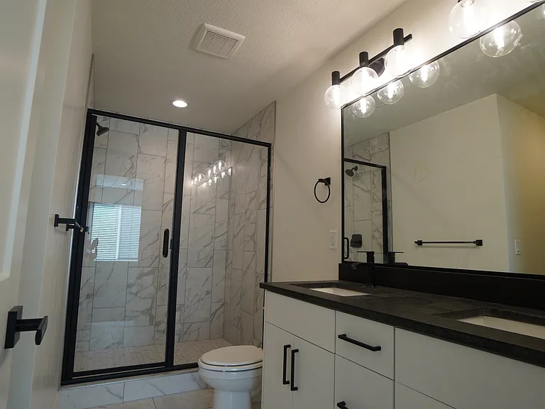 2925 S Highway 89 #15 — Photo 16