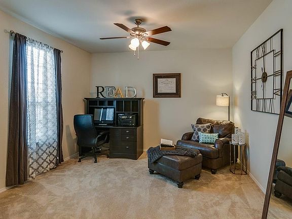 3rd image of 2405 Mirandesa Dr