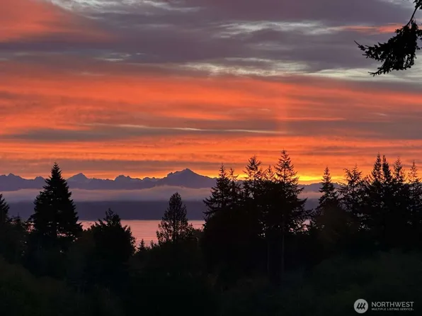 800 Lawson Road, Camano Island, WA 98282