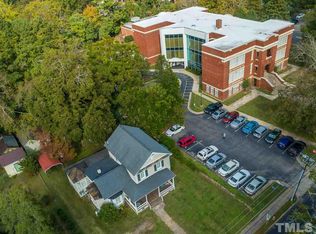 202 W Ridgeway St, Warrenton, NC 27589