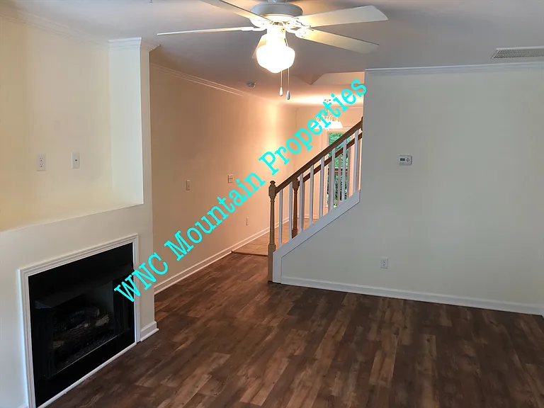160 Alpine Ridge Dr #1 — Photo 3