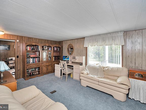 3rd image of 6705 Fisher Dr