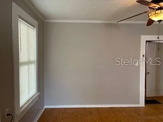 912 E Saint Clair St — Photo 11