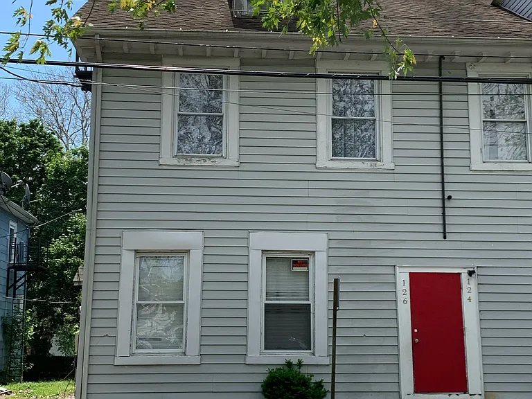 126 Garden St #5 — Photo 1