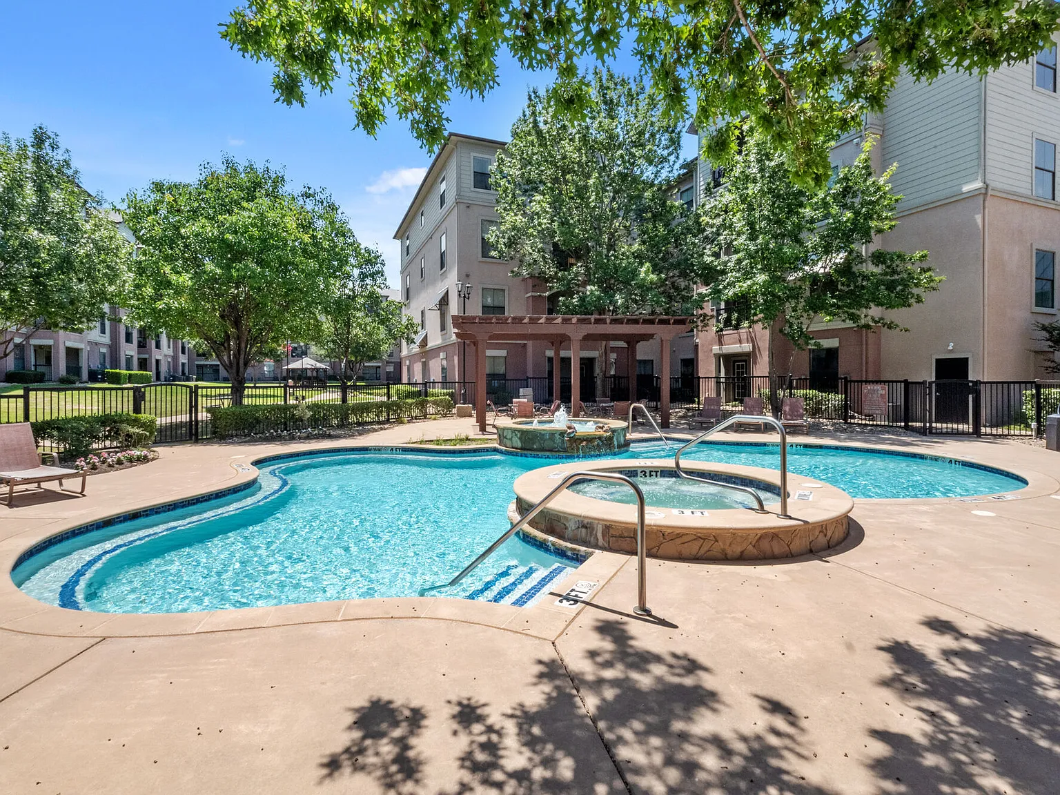 Plaza At Chase Oaks — Photo 1