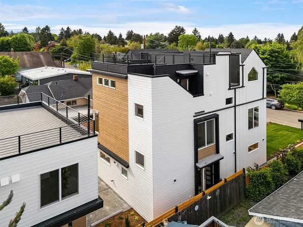 319 NW 87th Street #B, Seattle, WA 98117