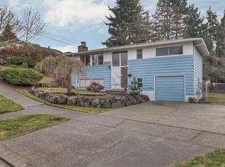 1401 SW Donovan St, Seattle, WA 98106