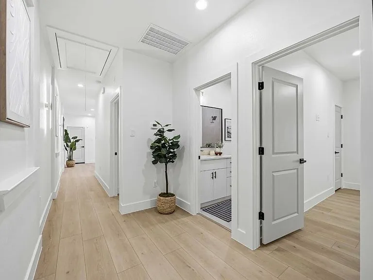 5313 Bacher St — Photo 6