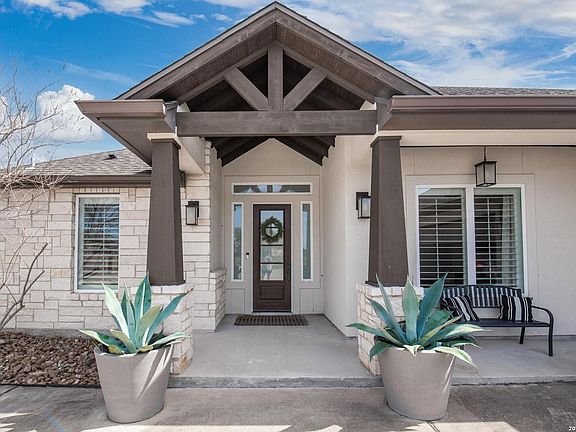 5th image of 5830 Lago Vista