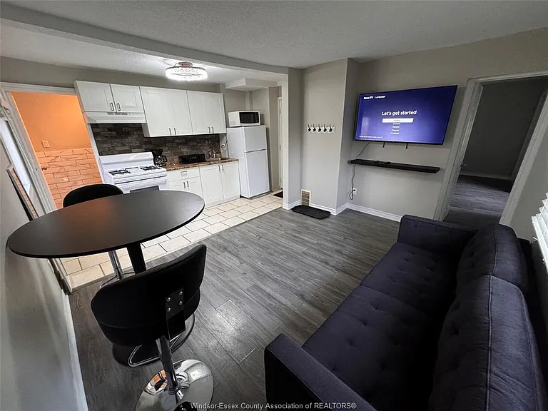 600 Park St W #3 — Photo 13
