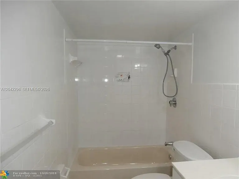 7830 NW 33rd St #206 — Photo 15