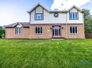 2624 Bowood Rd, Toledo, OH 43617