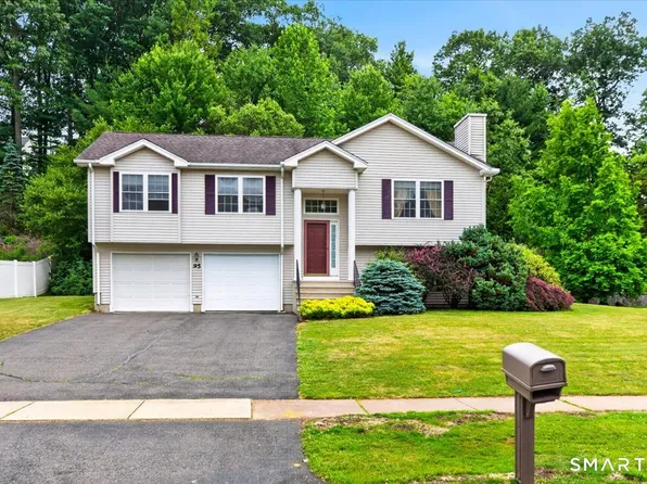 95 Folly Brook Lane, Manchester, CT 06040