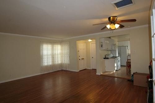 5th image of 7501 Irondale Ave