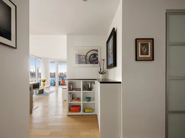 22 North 6th Street image 6 of 18