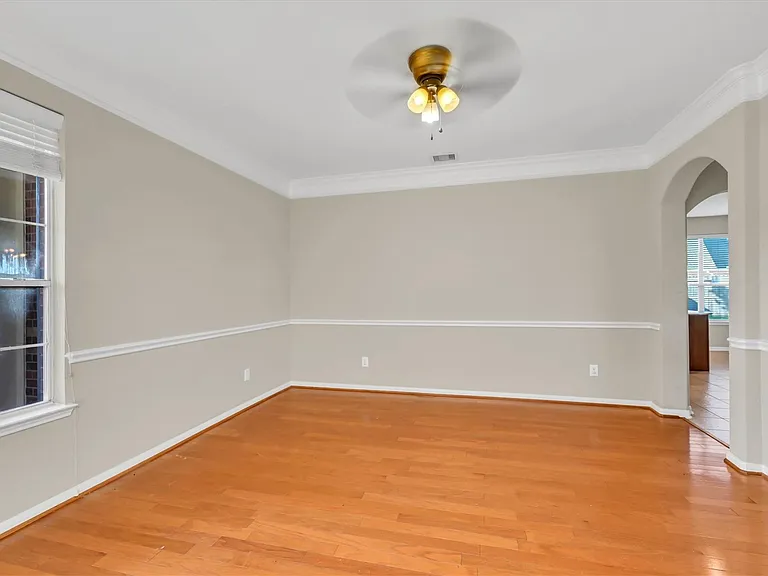 9314 Fanwick Ct — Photo 4
