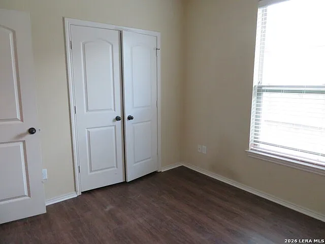 554 Creekside Cir — Photo 15
