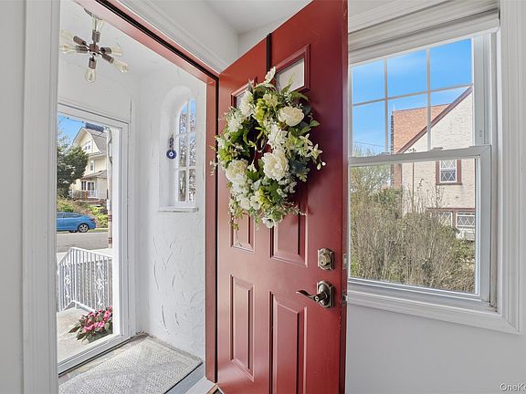 2nd image of 30 Rossmore Avenue