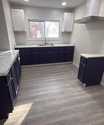 2nd image of 15095 Strathmoor St