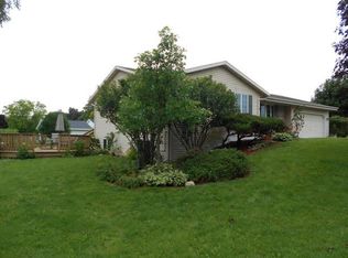 N6631 Laural Rd, Elkhorn, WI 53121