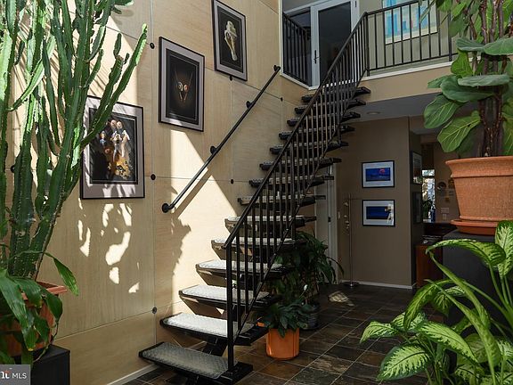 4th image of 115 Cornwall Rd