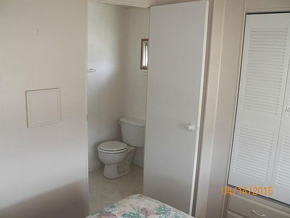 5th image of 15281 Circle Dr
