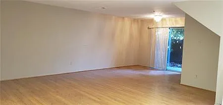 3 bed, 2.5 bath, 1514 sqft, $3,350 — Photo 3