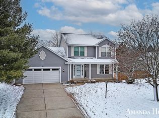 7262 Tillicum Trl NE, Rockford, MI 49341