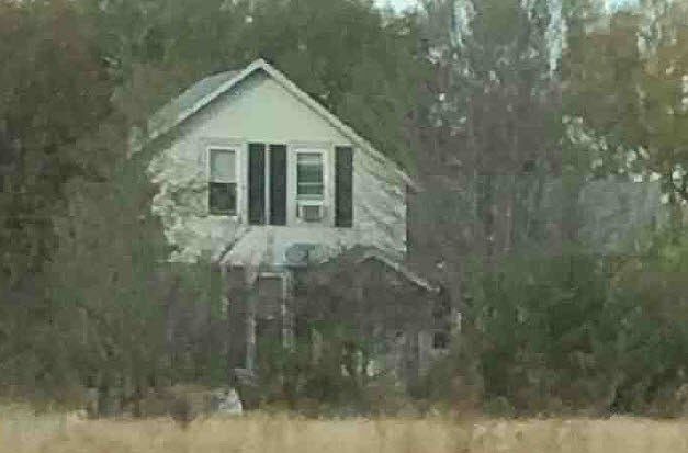 2nd image of 4508 SE 36th St