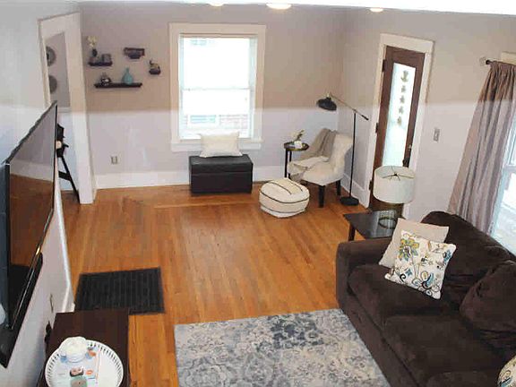 5th image of 24 Coleman Ave