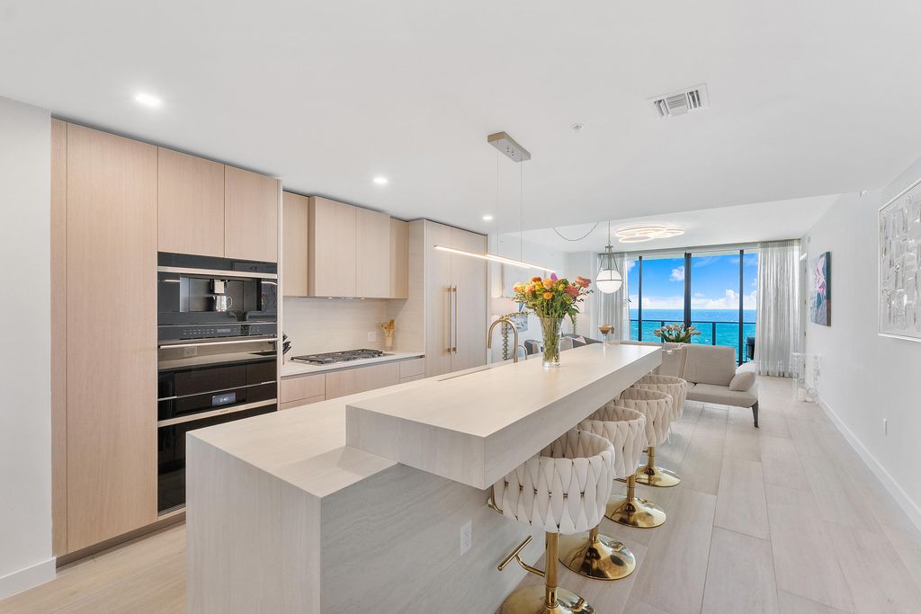 900 N OCEAN Boulevard #1204, Pompano Beach
