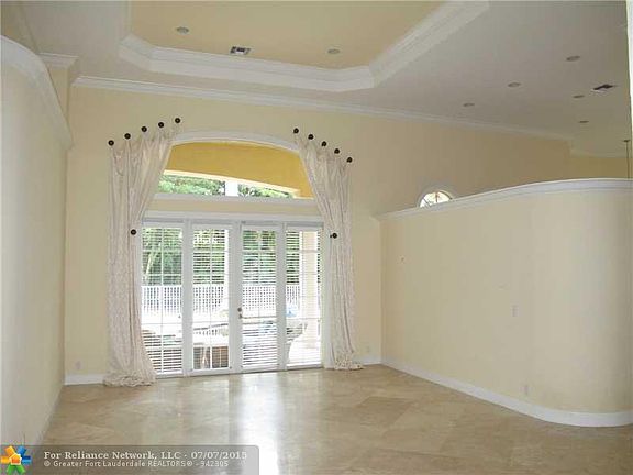 4th image of 7720 Marblehead Ln