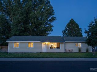 522 SW 25th St, Redmond, OR 97756