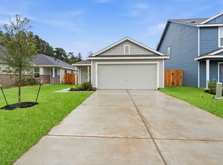 18716 Loom Dr, Conroe, TX 77306