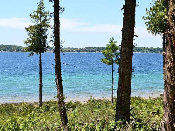 5th image of Lot 4 The Peninsula At Evergreen Point
