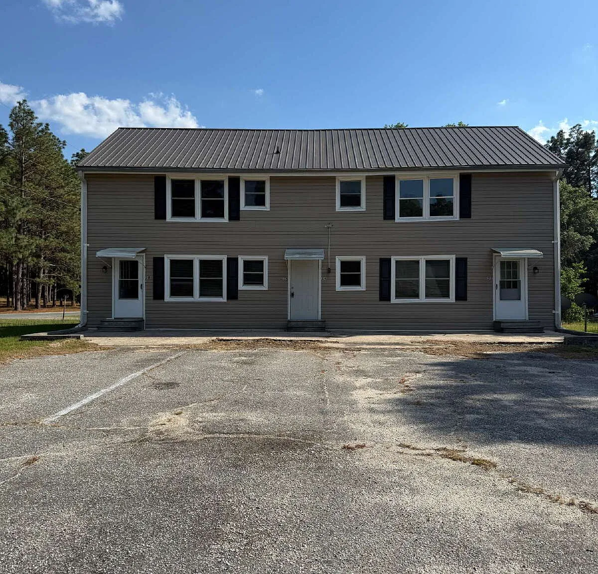 1 bed, 1.0 bath, 600 sqft, $1,000 — Photo 1
