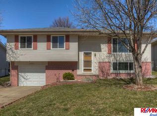 13306 Emiline St, Omaha, NE 68138