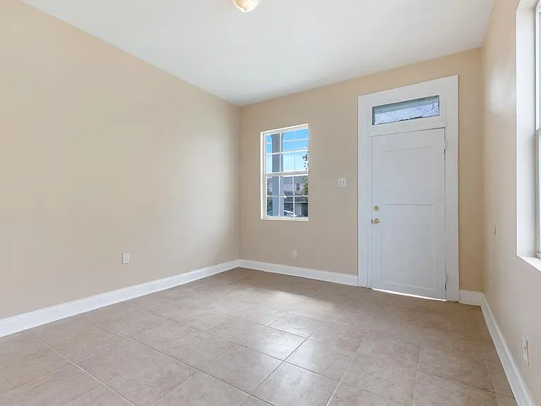 8821 Cohn St — Photo 6