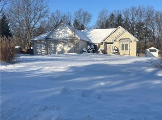 20456 Scotch Pine Way, Strongsville, OH 44149