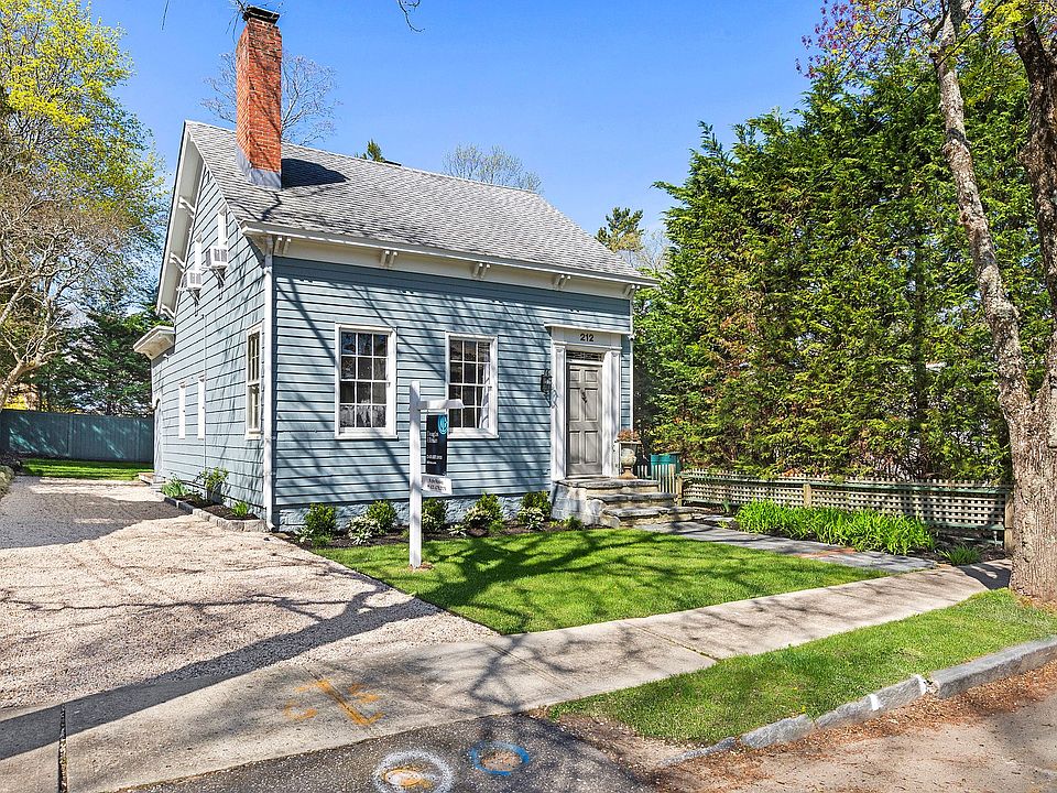 1st image of 212 Madison St