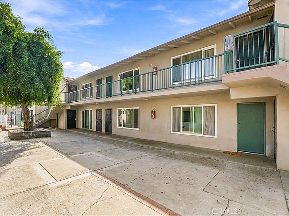 5th image of 1109 S Standard Ave